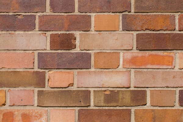 Brick pointing
