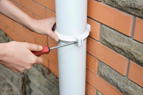 Guttering (3)